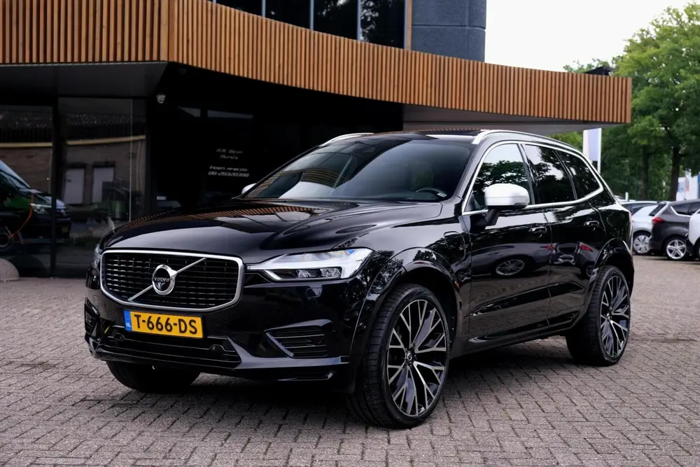 Volvo XC60 2.0 T8 Twin Engine AWD R-Design|Rijklaar!|Luchtve uit 2019, foto 7