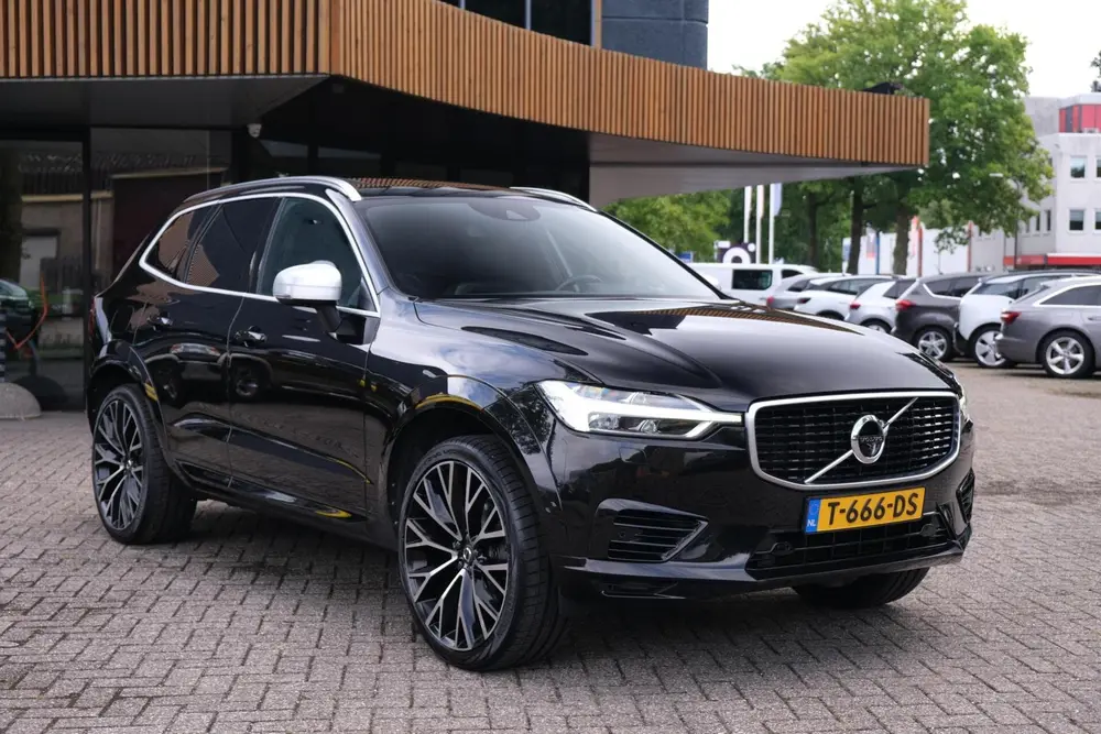 Volvo XC60 2.0 T8 Twin Engine AWD R-Design|Rijklaar!|Luchtve uit 2019, foto 8