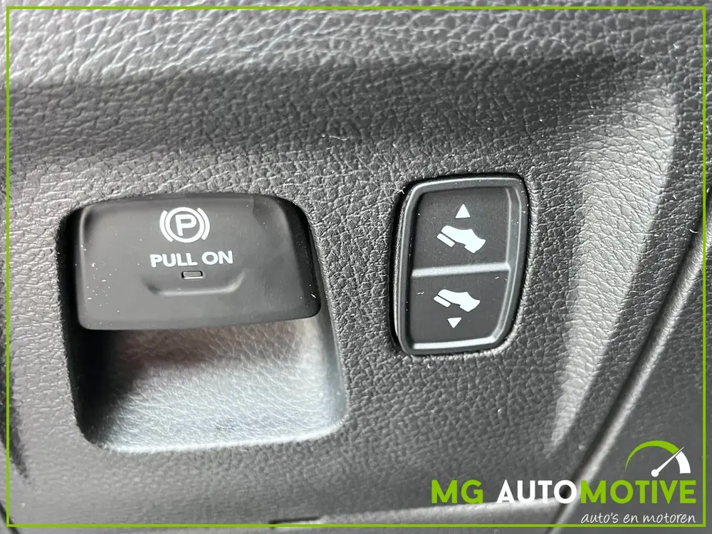 Dodge Ram 1500 5.7 V8 4x4 Crew Cab Limited Night Technology uit 2022, foto 20