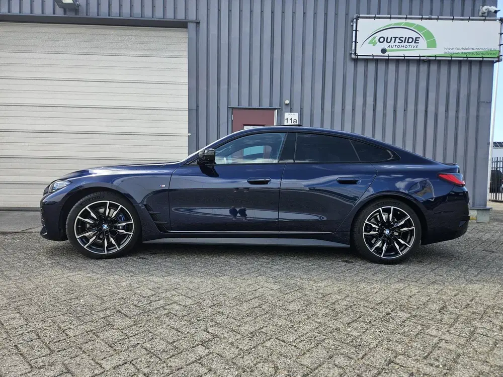 BMW 4-serie 4-serie Gran Coupé M440i xDrive High Execu uit 2021, foto 2
