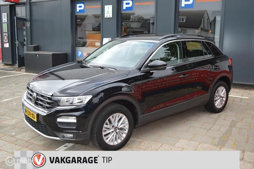 Volkswagen T-Roc 1.0 TSI Style Business uit 2021, foto 5