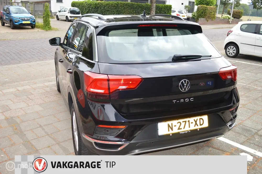 Volkswagen T-Roc 1.0 TSI Style Business uit 2021, foto 6
