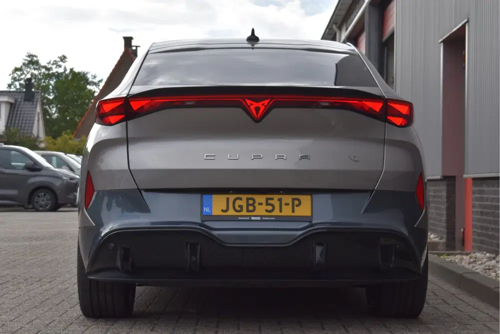 Cupra Tavascan VZ Extreme 82 kWh Maxton design uit 2025, foto 13