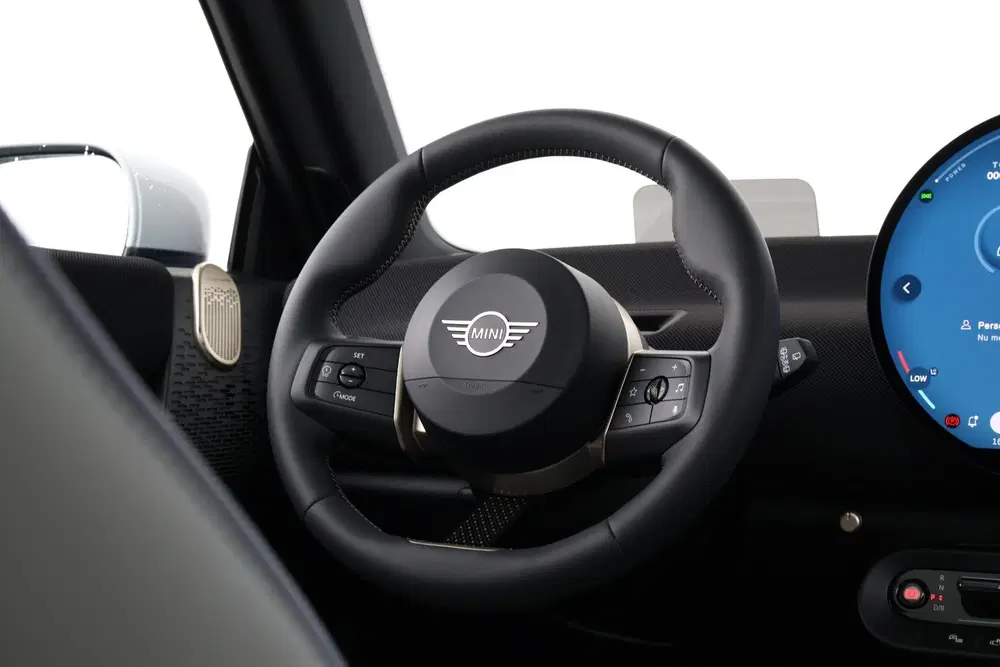 Mini Cooper Cooper E Favoured L 40.7 kWh uit 2026, foto 13