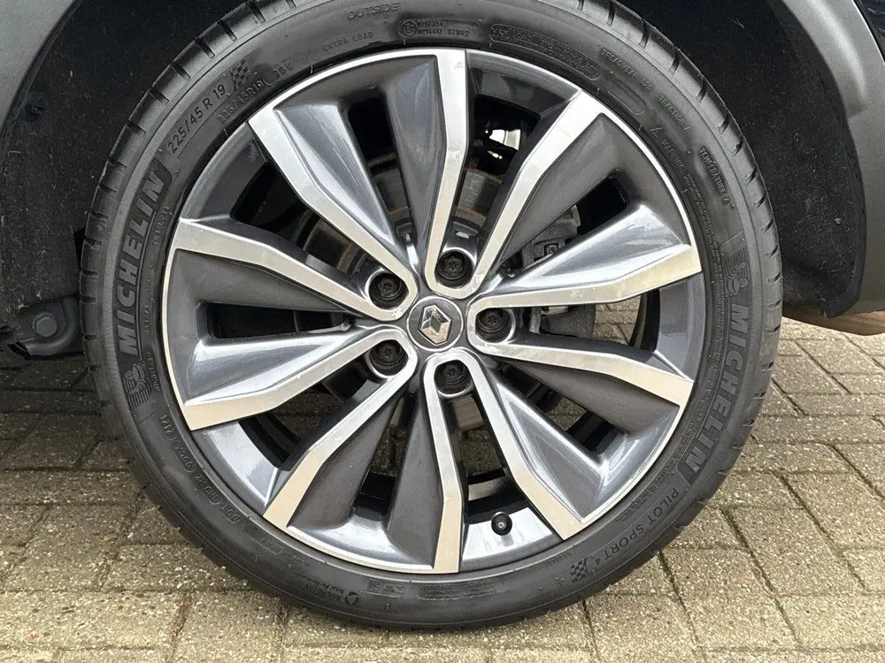 Renault Kadjar 1.3 TCe Intens CAMERA / LEDER / NAVI / ECC / uit 2019, foto 13