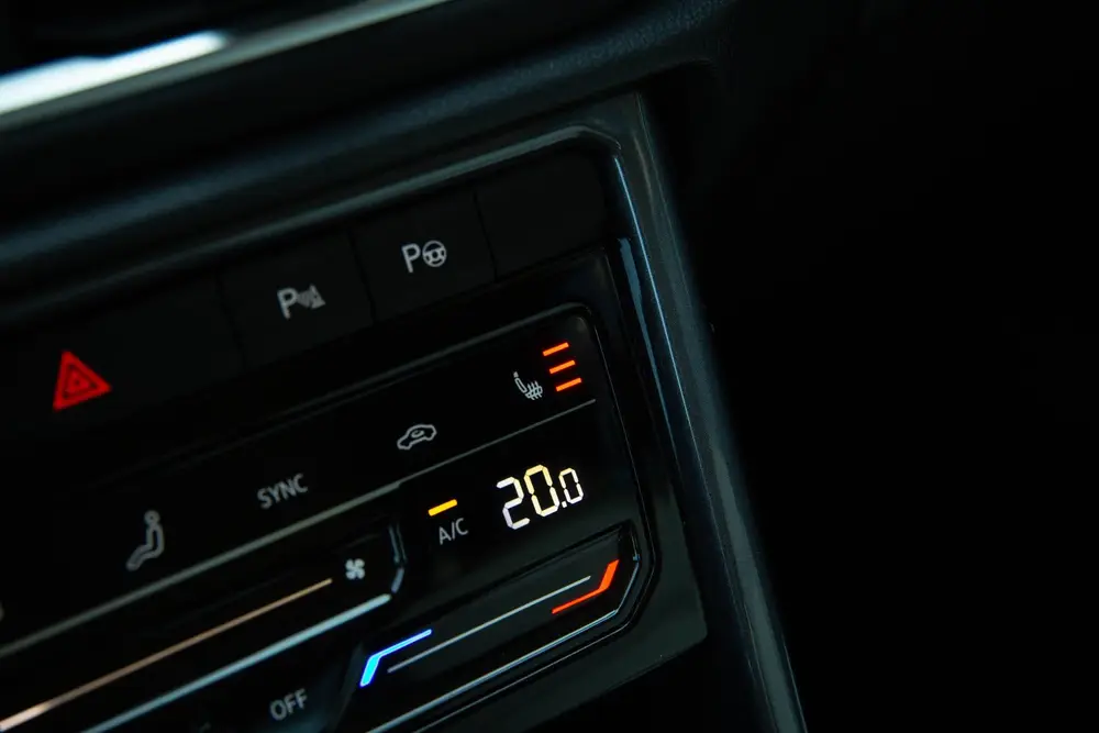Volkswagen T-Roc 1.5 TSI Style , Achteruitrijcamera, Stoelve uit 2022, foto 19