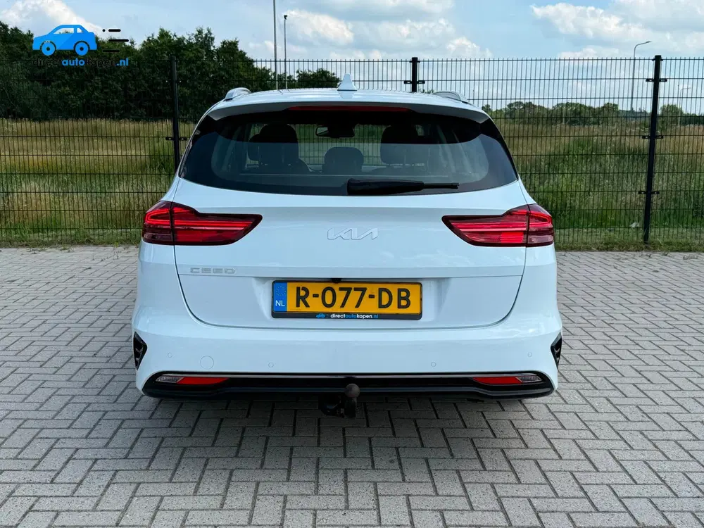 Kia Ceed 1.0 T-GDi DynamicLine uit 2022, foto 7
