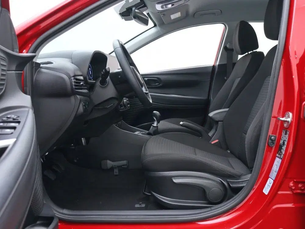 Hyundai i20 1.0 T-GDI Comfort Smart uit 2023, foto 14