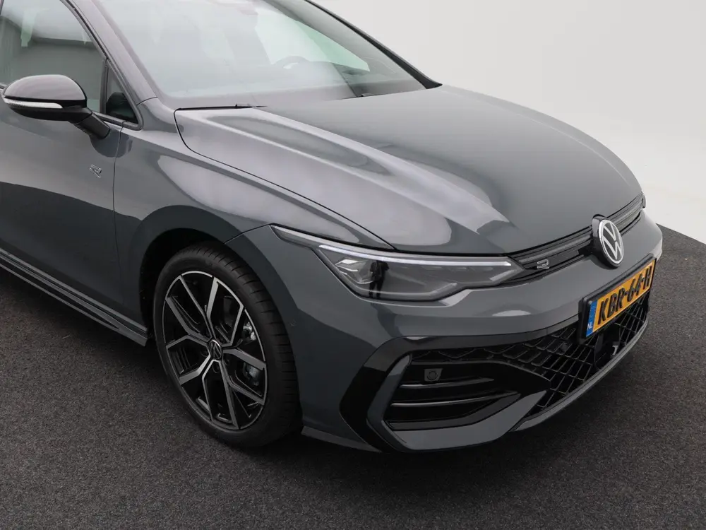 Volkswagen Golf R-Line Edition 1.5 eTSI 150 PK Automaat | Tr uit 2026, foto 11