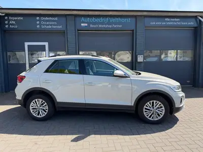 Volkswagen T-Roc 1.0 TSI Trekhaak/Carplay/Camera/ btw uit 2025