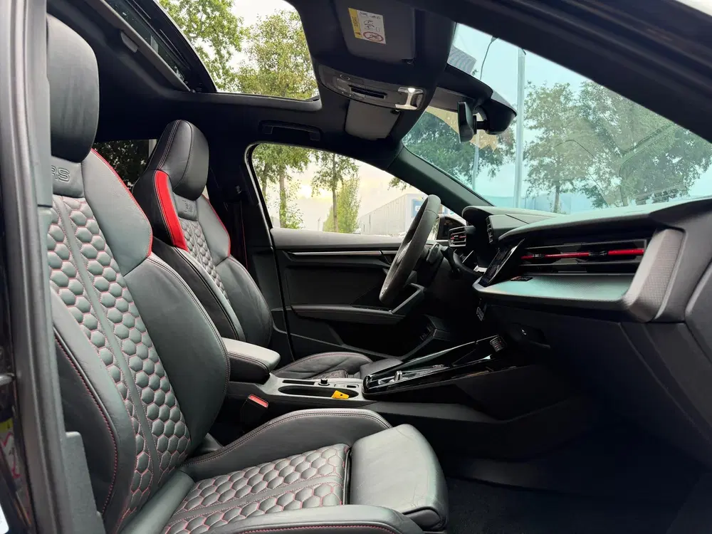 Audi RS3 2.5 TFSI RS 3 quattro Pano uit 2022, foto 8