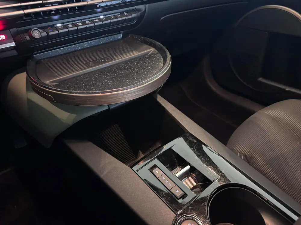 Lancia Ypsilon 1.2 Turbo Hybrid uit 2024, foto 13