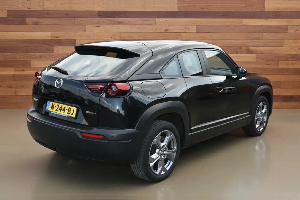 Mazda MX-30 e-SkyActiv 145 Comfort 36 kWh uit 2021, foto 3