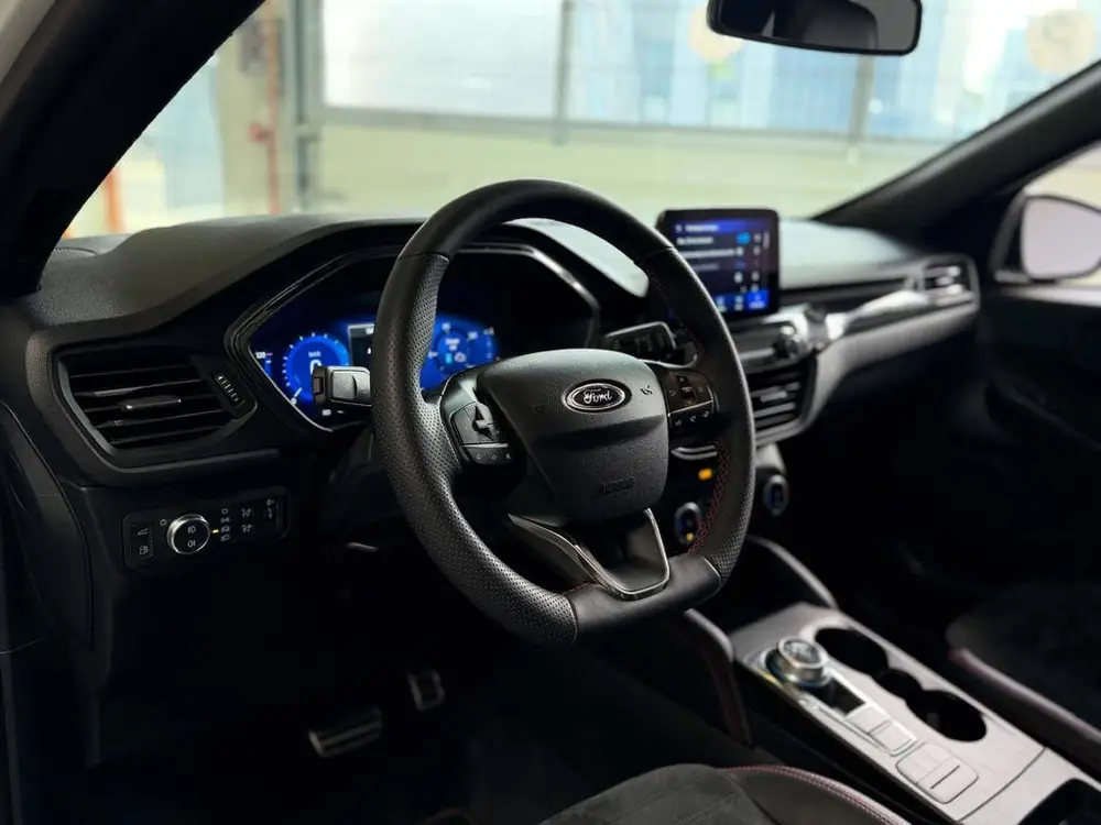 Ford Kuga 2.5 PHEV ST-Line X Automaat, Panoramadak, Stoel/St uit 2023, foto 2