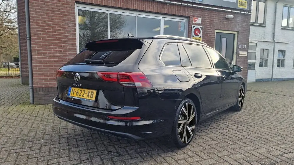 Volkswagen Golf Variant 1.0 TSI Life Business, Stoel&stuurve uit 2022, foto 2