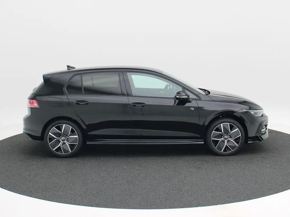 Volkswagen Golf R-Line Edition 1.5 eTSI 116 PK | Trekhaak | uit 2026, foto 6