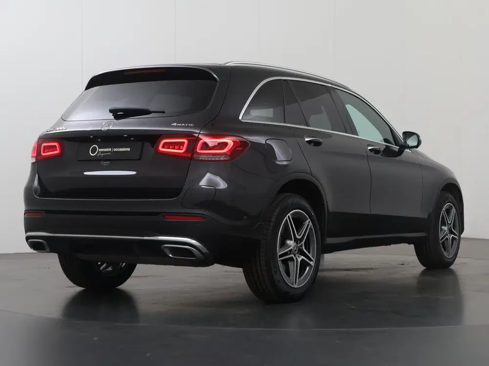 Mercedes-Benz GLC 300e 4MATIC AMG uit 2022, foto 2