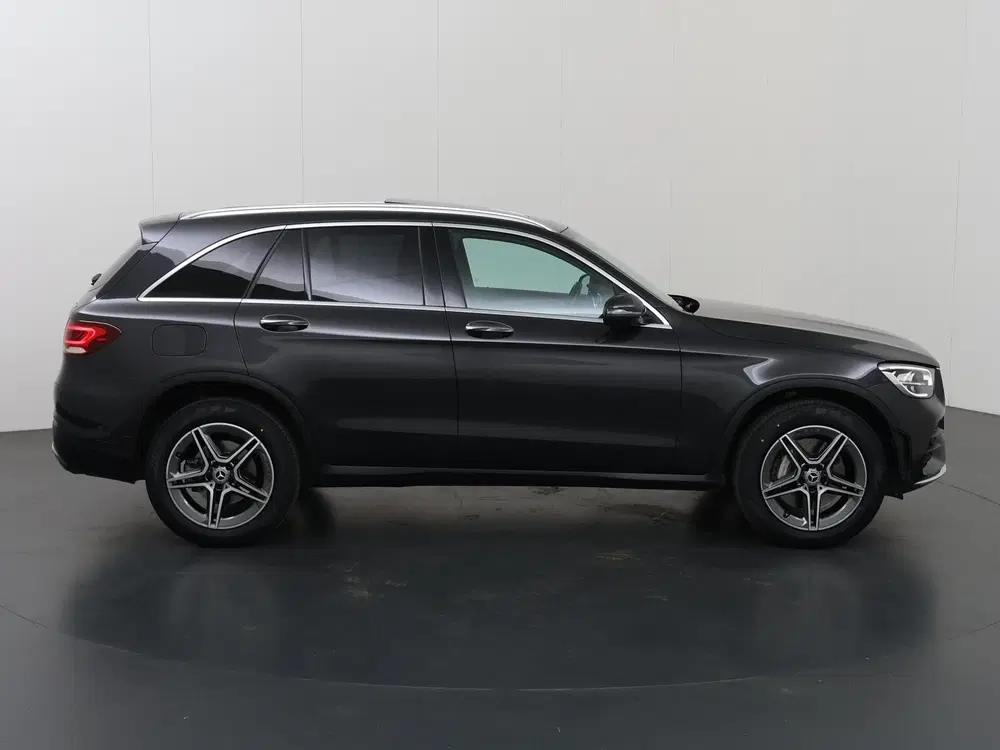 Mercedes-Benz GLC 300e 4MATIC AMG uit 2022, foto 6
