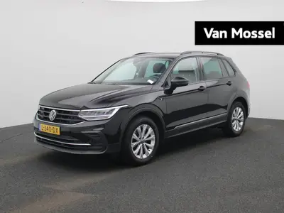 Volkswagen Tiguan 1.5 TSI Life | Climate Control| Parkeersen uit 2021
