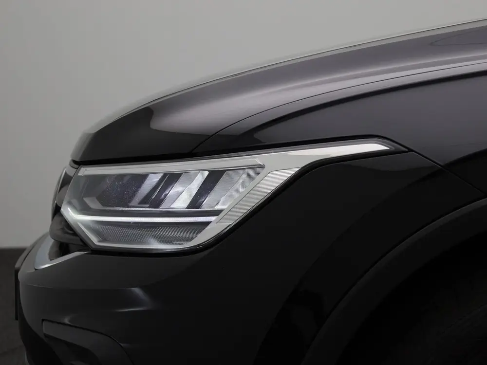 Volkswagen Tiguan 1.5 TSI Life | Climate Control| Parkeersen uit 2021, foto 15