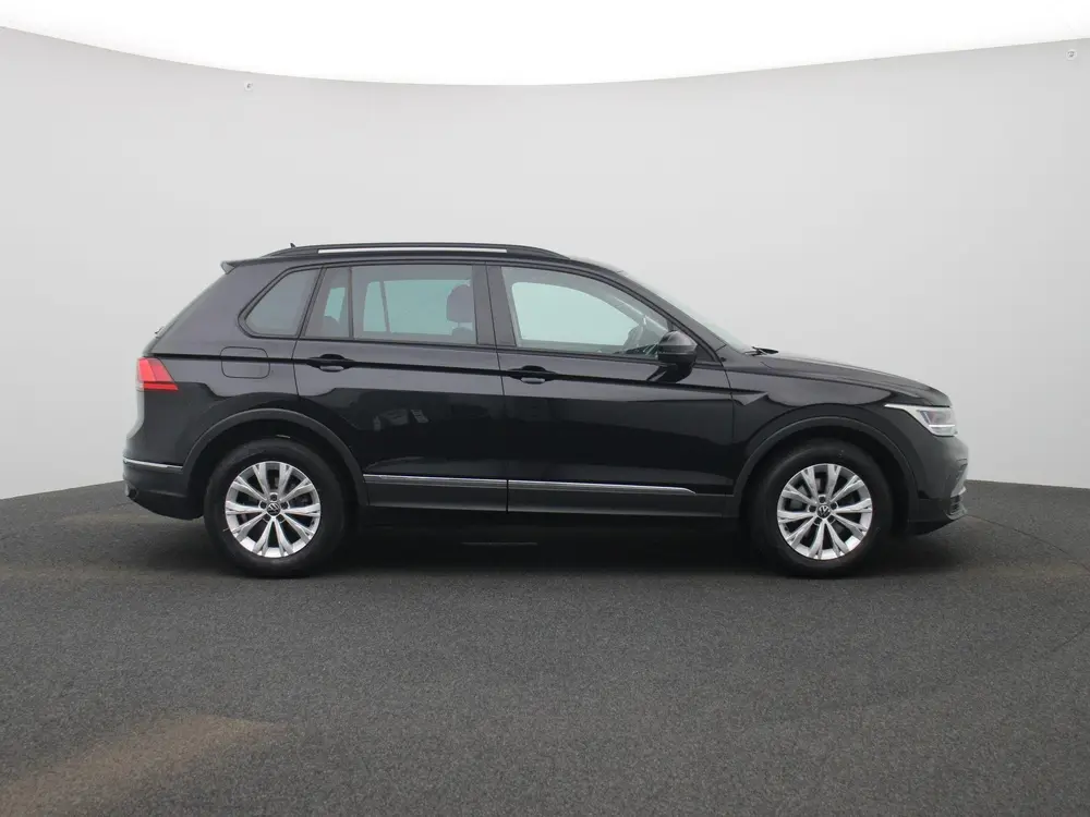 Volkswagen Tiguan 1.5 TSI Life | Climate Control| Parkeersen uit 2021, foto 6