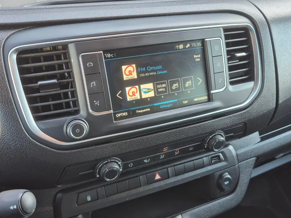 Peugeot Expert 2.0 BlueHDI 180 S&S DC TREKHAAK uit 2023, foto 11