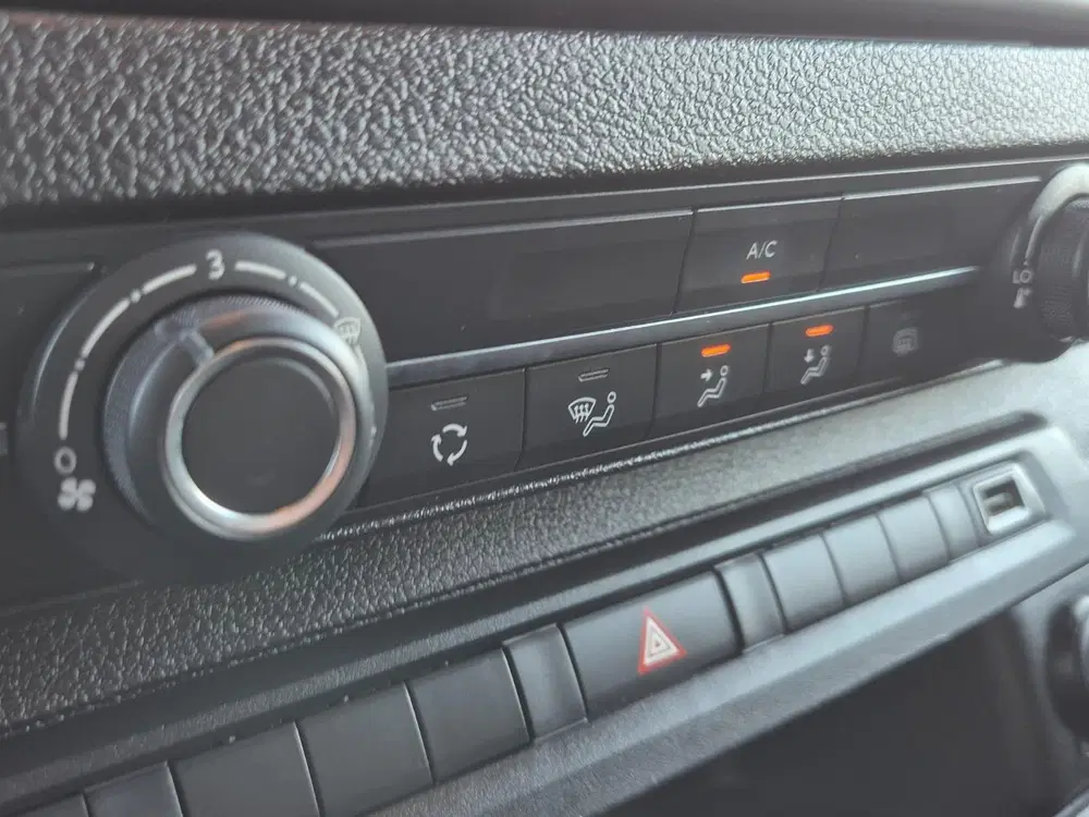 Peugeot Expert 2.0 BlueHDI 180 S&S DC TREKHAAK uit 2023, foto 15