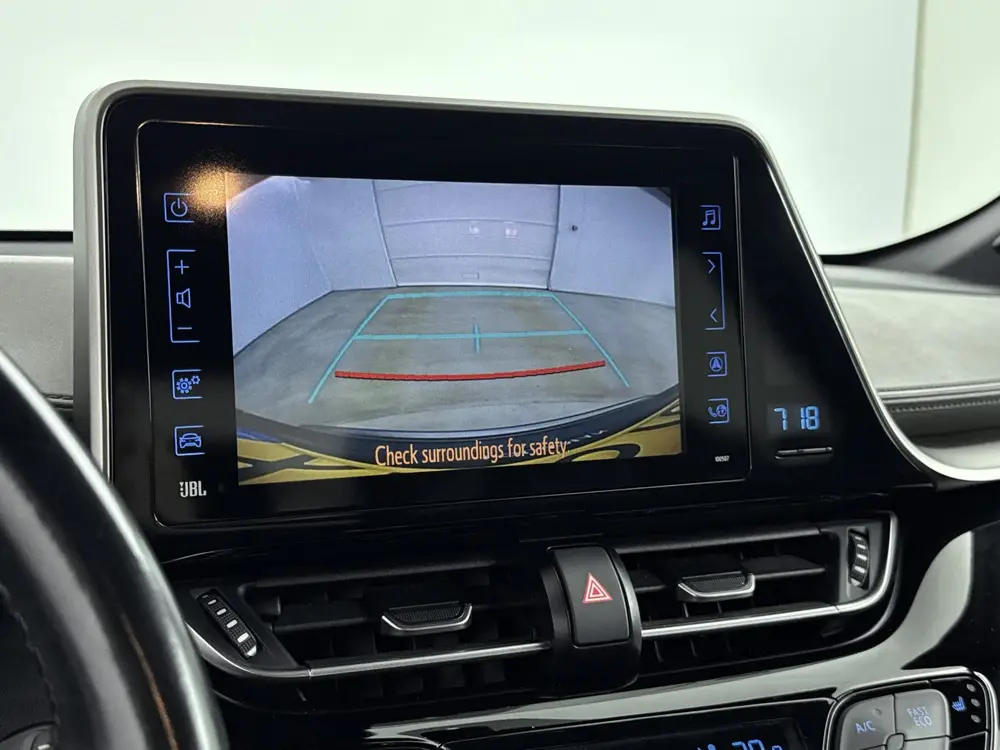 Toyota C-Hr 1.8 Hybrid Executive | Parkeersensoren V+A | JBL uit 2019, foto 10