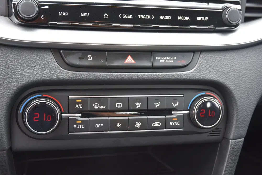 Kia Ceed 1.0 T-GDi DynamicLine uit 2022, foto 18