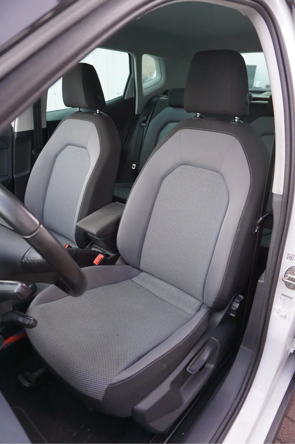 SEAT Arona 1.0 TSI Style Business Intense (bj 2019) uit 2019, foto 16