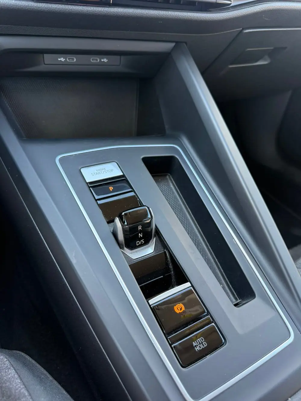 Volkswagen Golf 1.5 eTSI 130pk 7-DSG Trekhaak Dealerondh uit 2023, foto 11