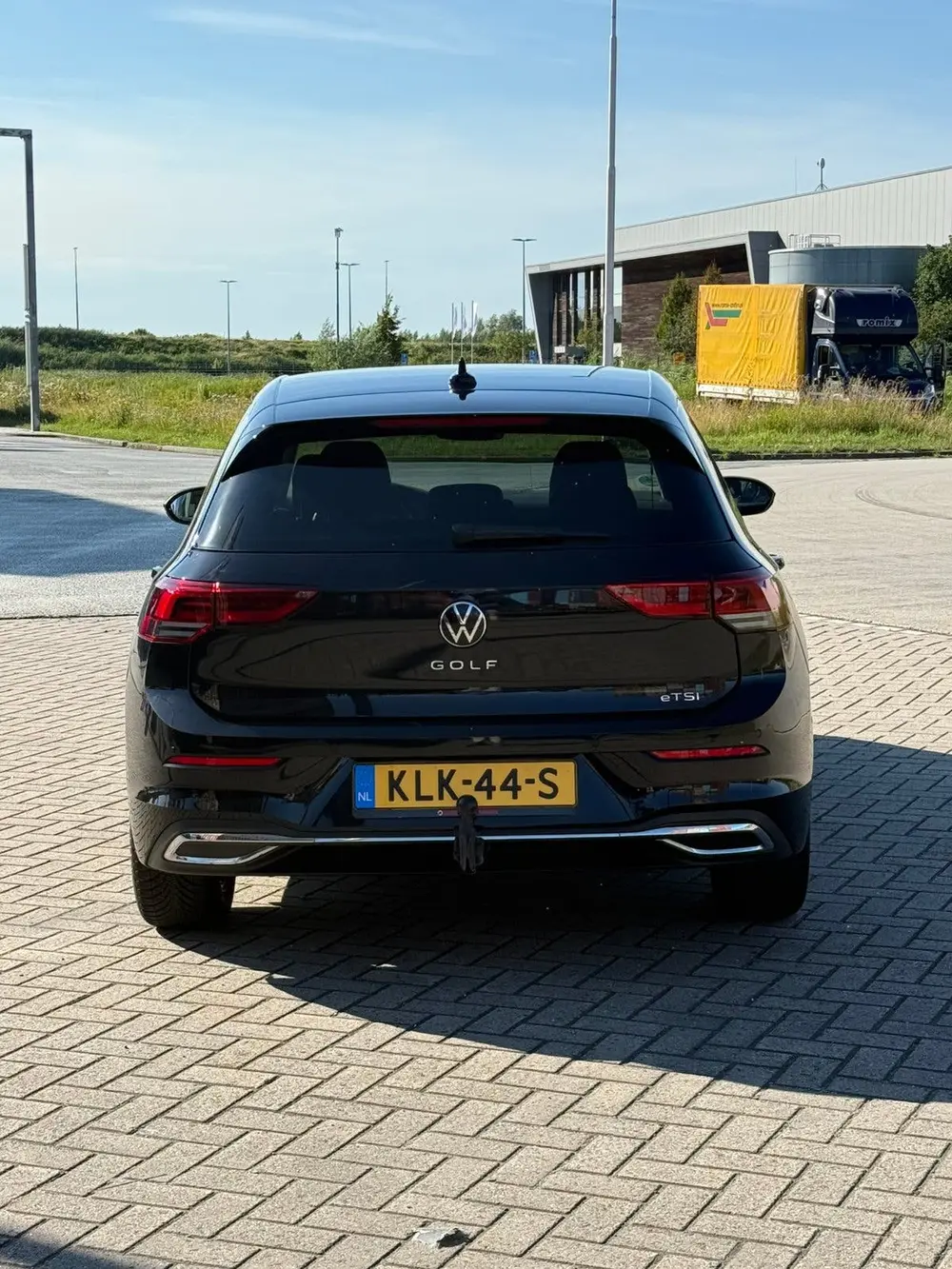 Volkswagen Golf 1.5 eTSI 130pk 7-DSG Trekhaak Dealerondh uit 2023, foto 2