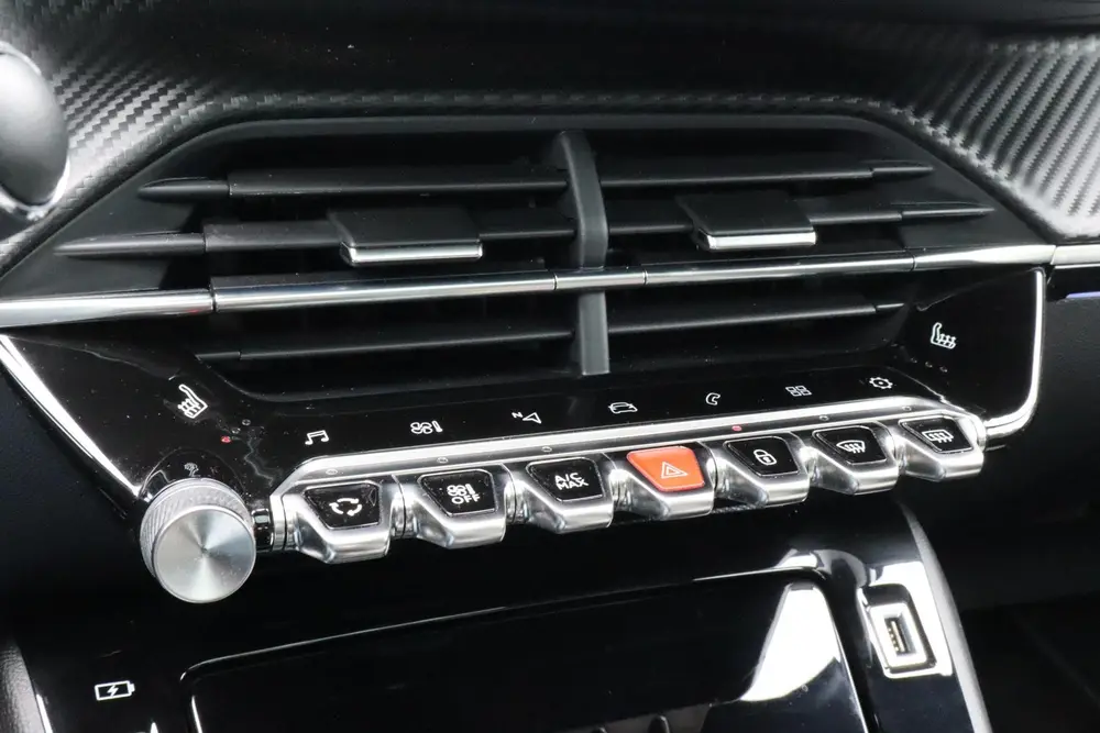 Peugeot 208 1.2 PureTech GT-Line uit 2021, foto 12