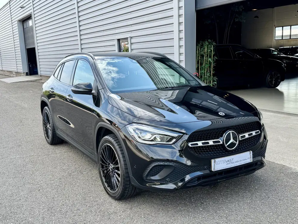 Mercedes-Benz GLA GLA 250e Luxury LED uit 2020, foto 10