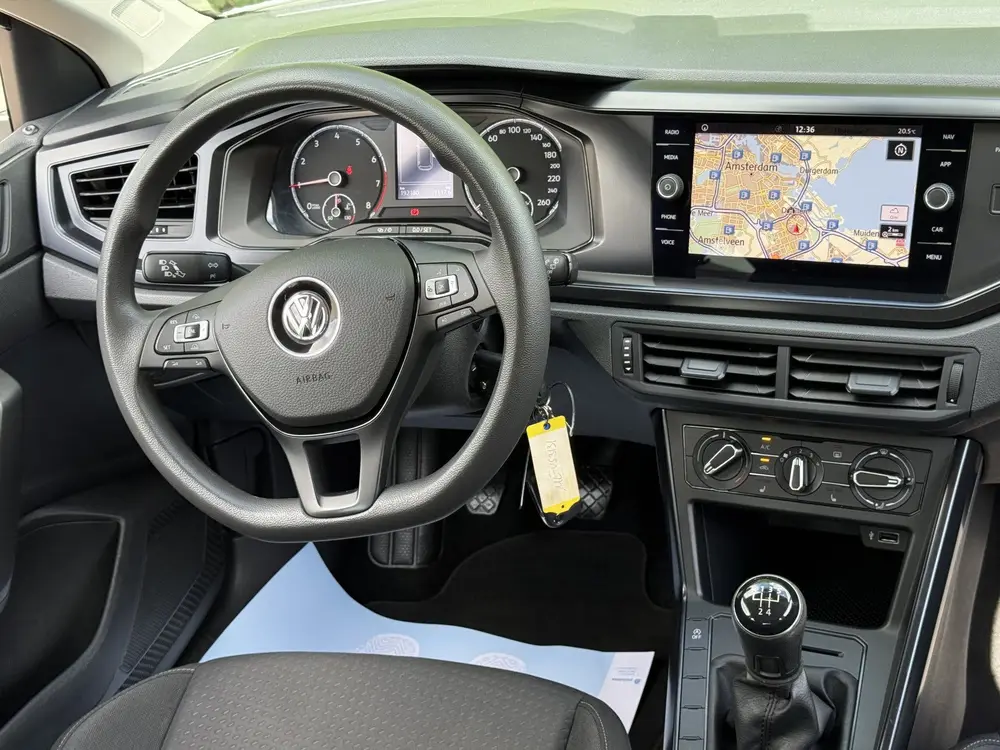 Volkswagen Polo 1.0 Comfortline Business (bj 2019) uit 2019, foto 2