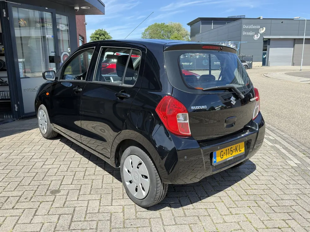 Suzuki Celerio 1.0 Comfort  park sensor  Navigatie uit 2019, foto 10