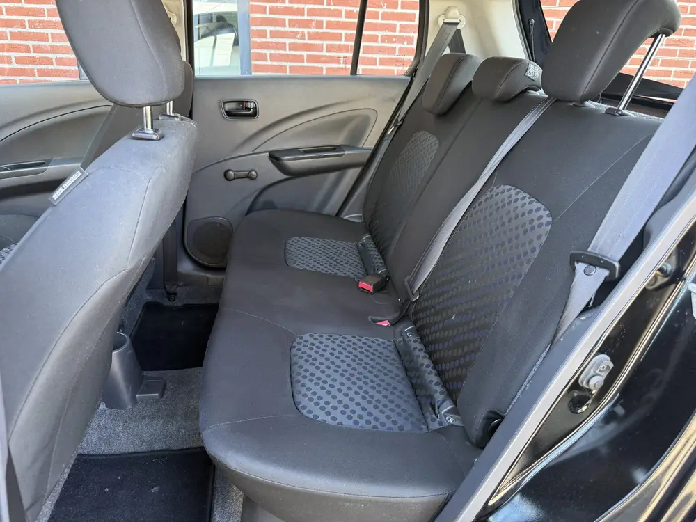 Suzuki Celerio 1.0 Comfort  park sensor  Navigatie uit 2019, foto 11