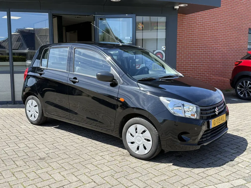 Suzuki Celerio 1.0 Comfort  park sensor  Navigatie uit 2019, foto 6