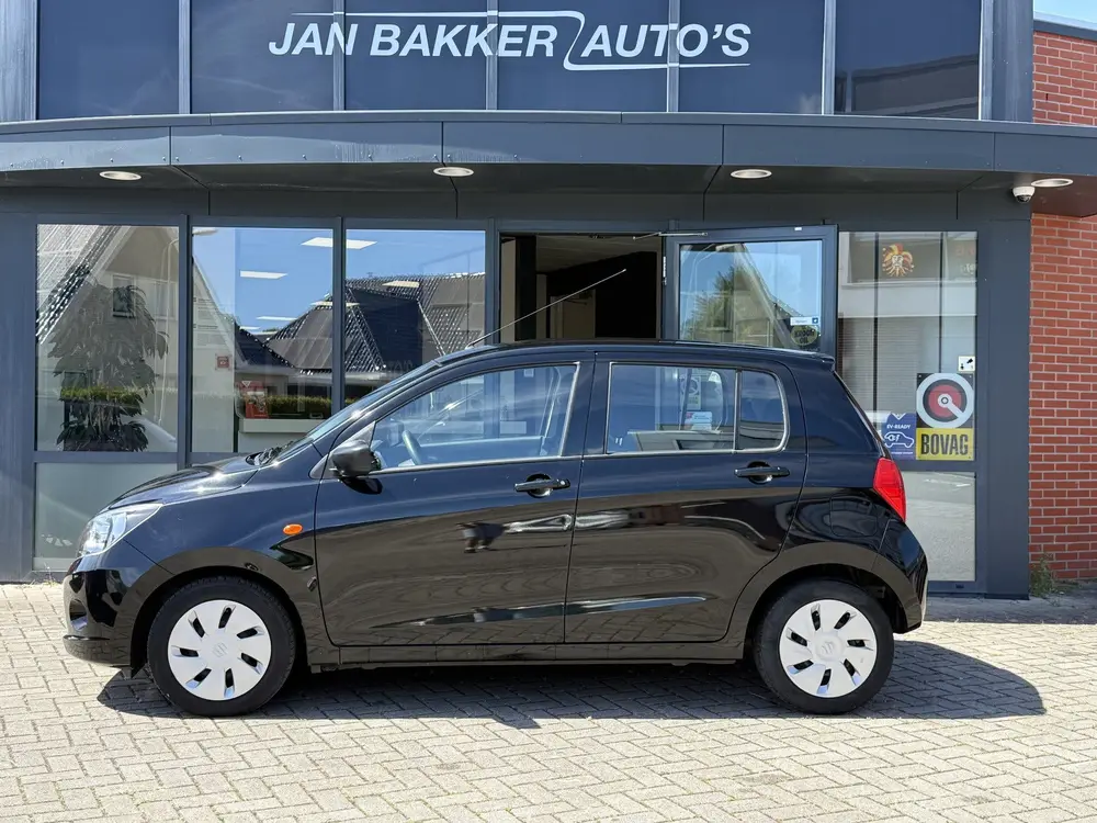 Suzuki Celerio 1.0 Comfort  park sensor  Navigatie uit 2019, foto 9
