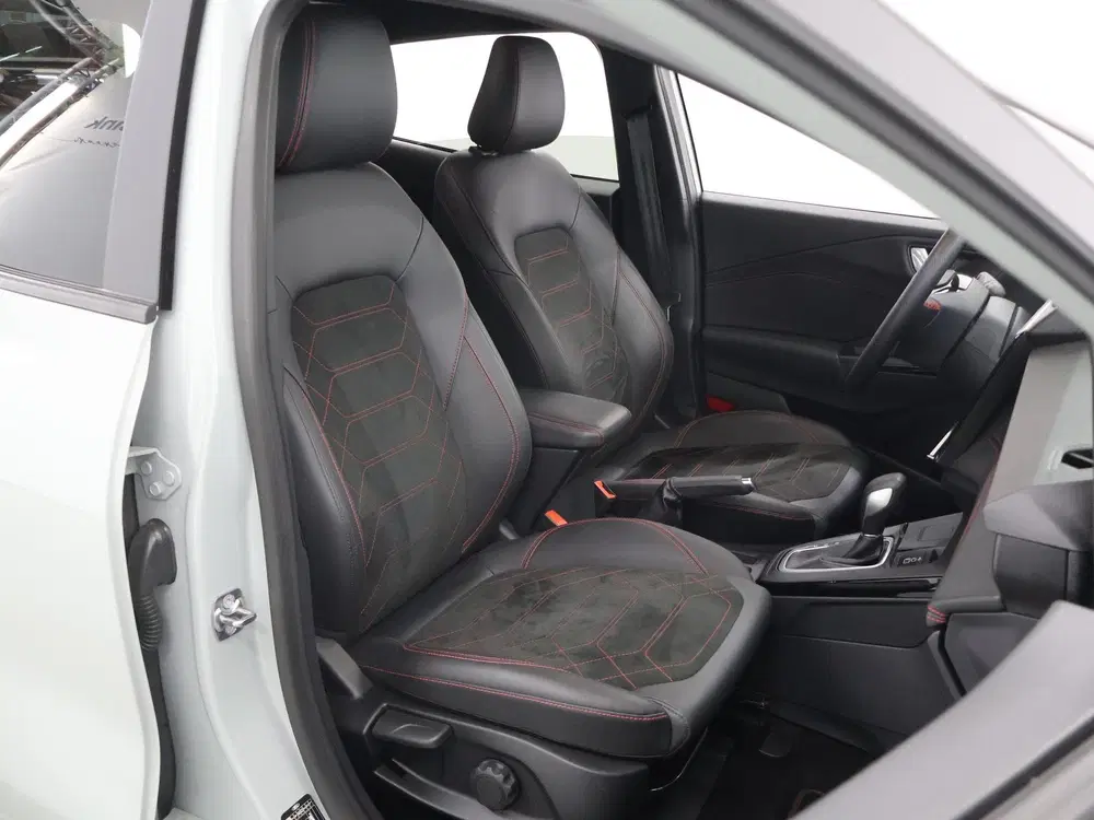 Ford Puma 1.0 EcoBoost Hybrid ST-Line X uit 2024, foto 11