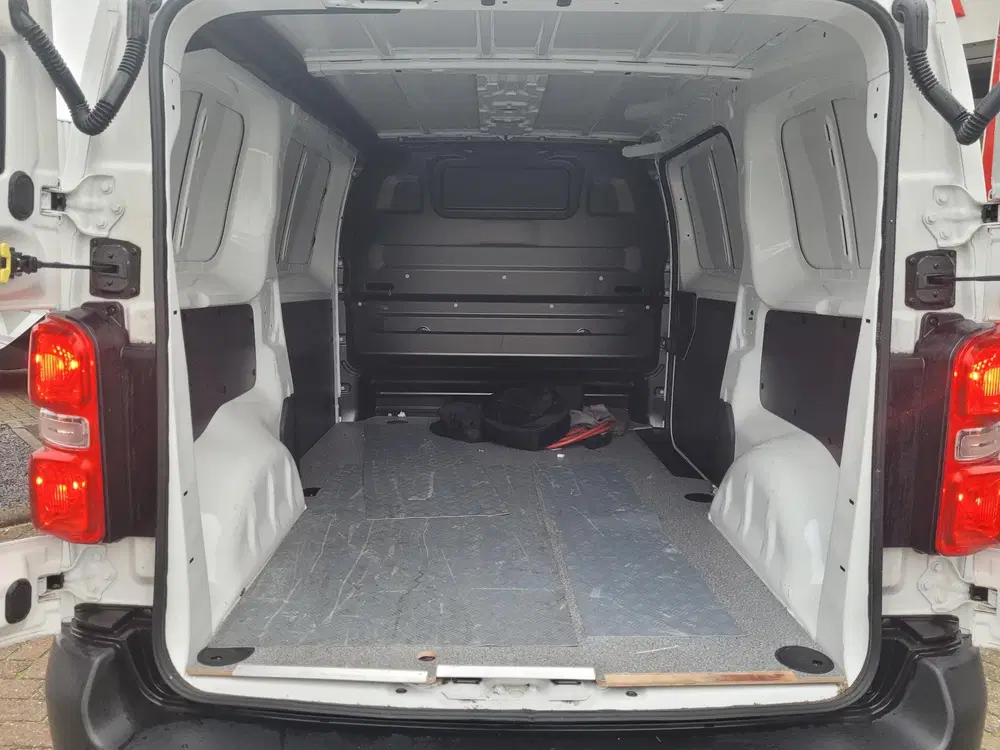 Toyota Proace Extra Range Navigator BTW auto uit 2023, foto 12