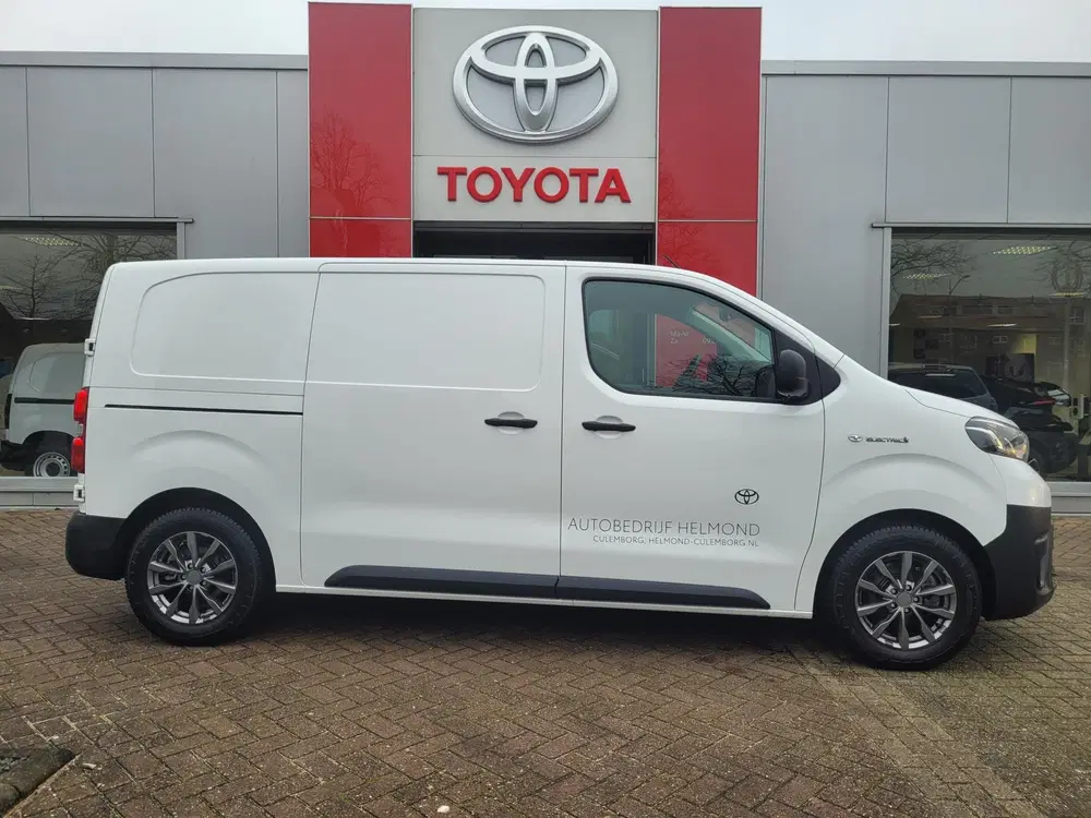Toyota Proace Extra Range Navigator BTW auto uit 2023, foto 2