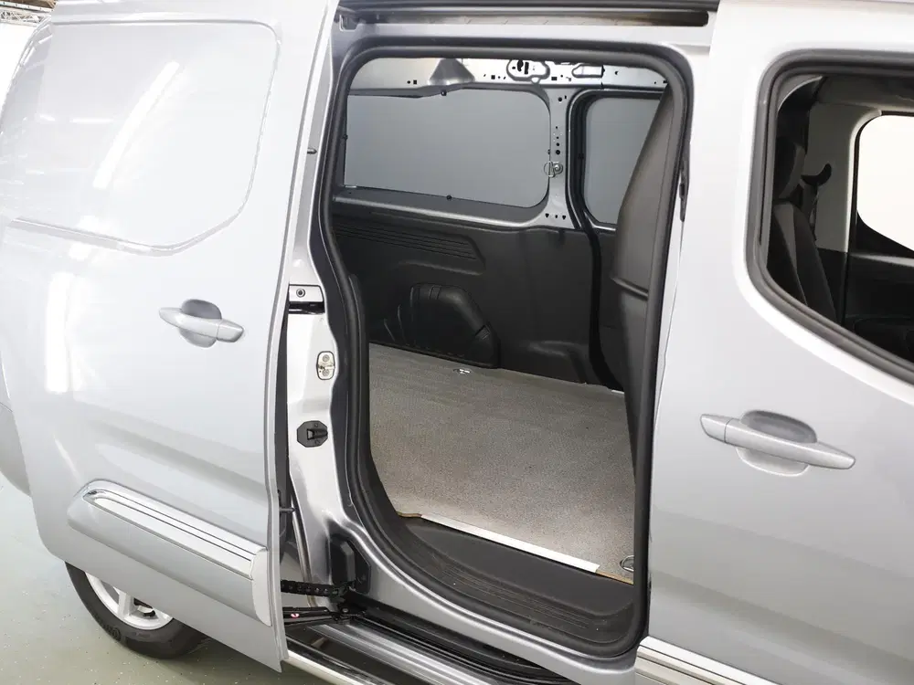 Toyota Proace City 1.5 D-4D uit 2023, foto 11