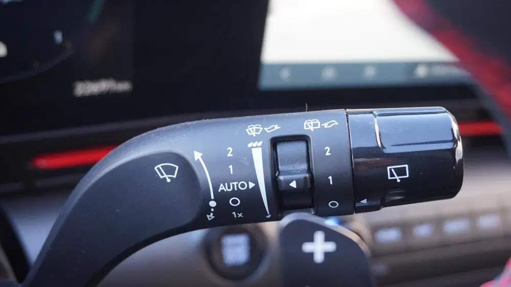 Hyundai KONA 1.6 GDI HEV Comfort N-line Edition uit 2024, foto 20