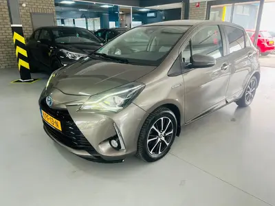 Toyota Yaris 1.5 Hybrid Dynamic uit 2019