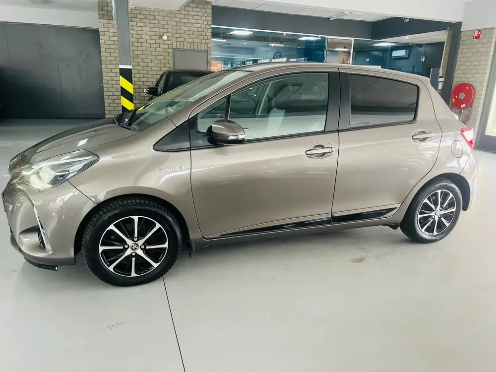 Toyota Yaris 1.5 Hybrid Dynamic uit 2019, foto 7