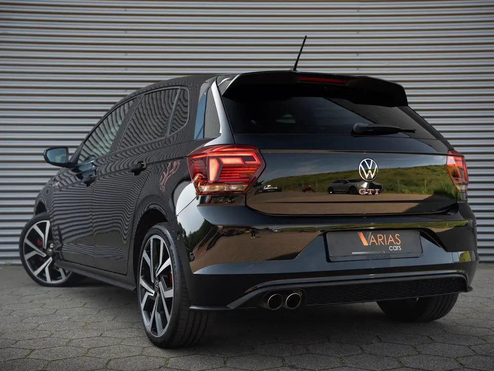 Volkswagen Polo 2.0 TSI GTI Beats Virtual Alcantara Blindspo uit 2020, foto 10