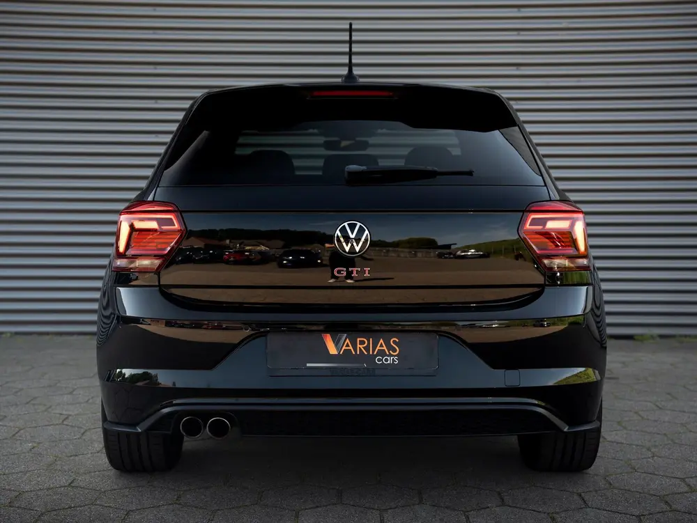 Volkswagen Polo 2.0 TSI GTI Beats Virtual Alcantara Blindspo uit 2020, foto 13