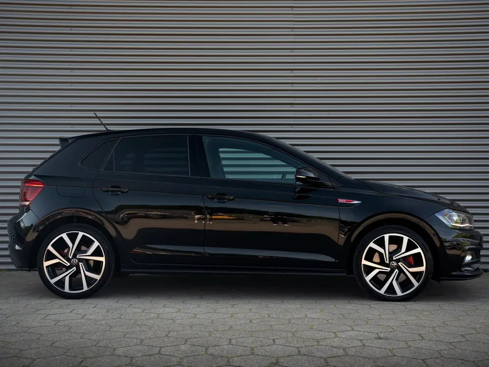 Volkswagen Polo 2.0 TSI GTI Beats Virtual Alcantara Blindspo uit 2020, foto 15