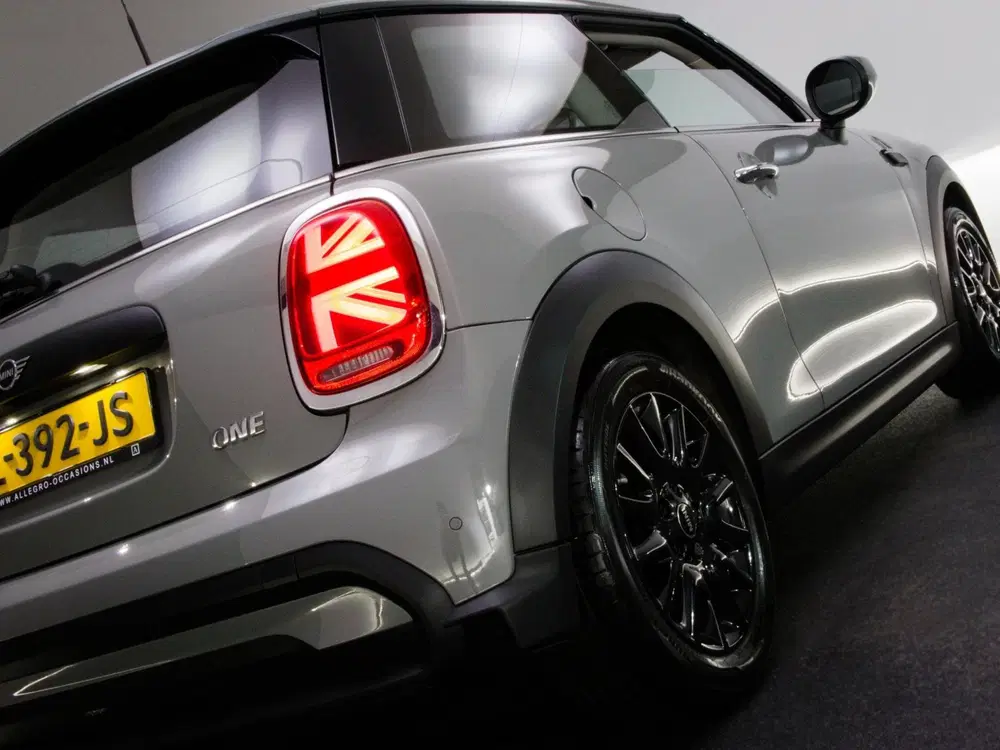 Mini One 1.5 Essential (UNION JACK LIGHTS uit 2021, foto 13